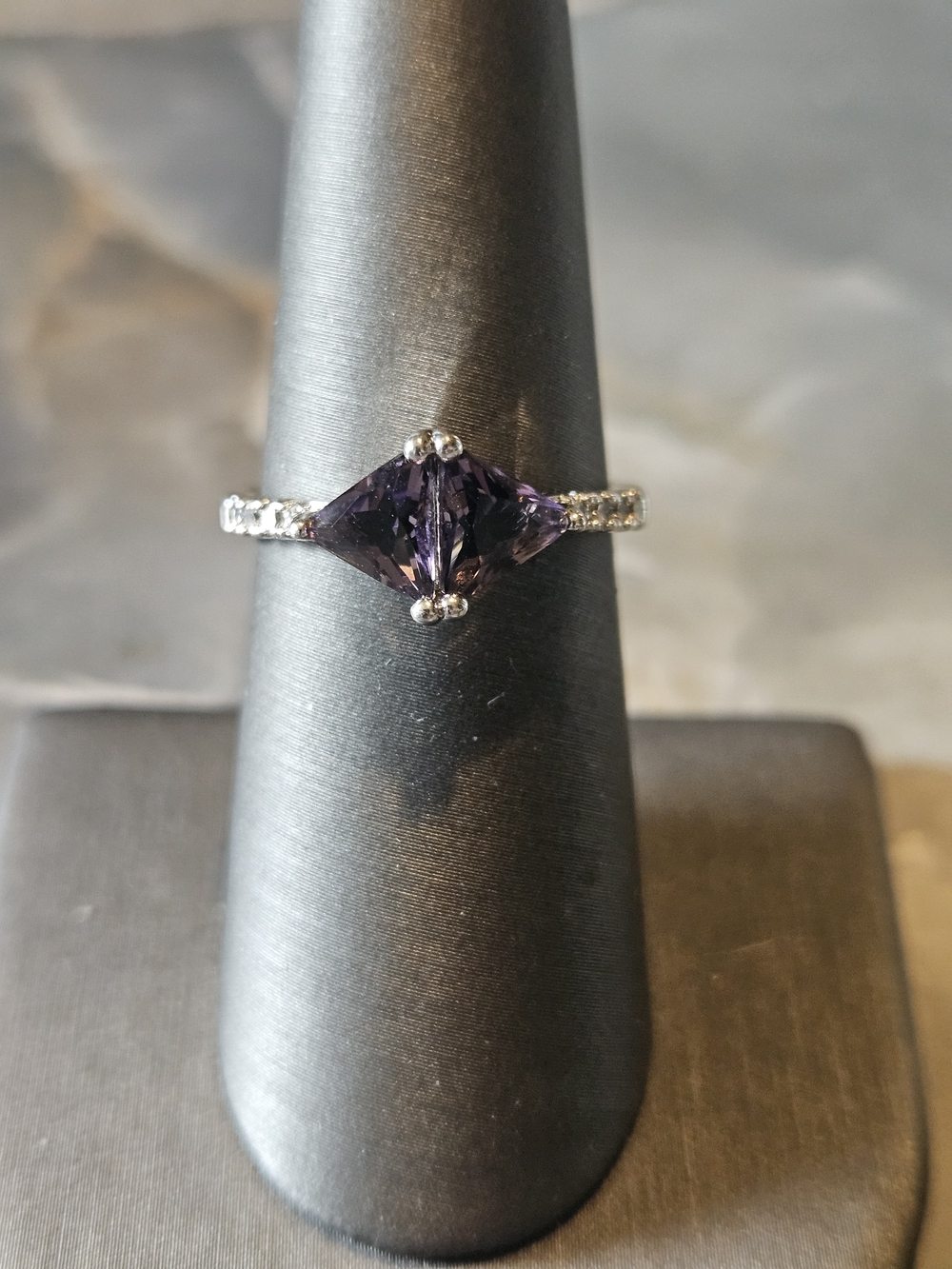 Bomb Party Amethyst-Style Purple Solitaire Ring with Side Stones